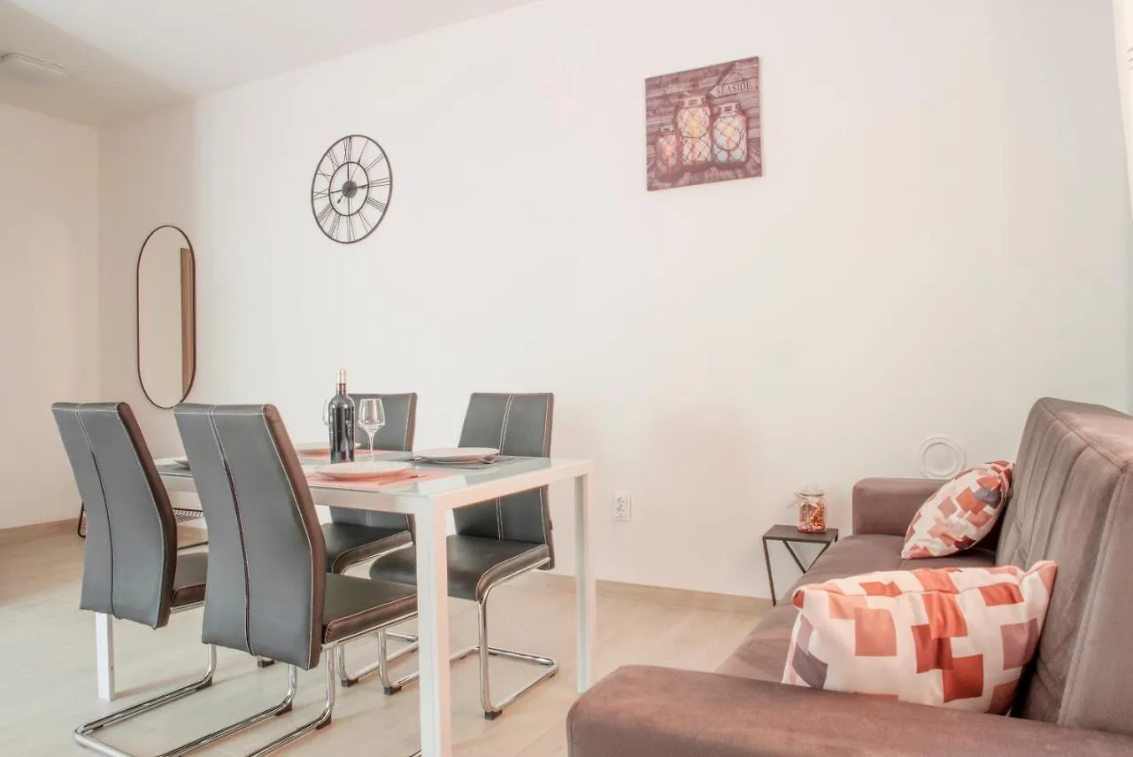 Διαμέρισμα Apartmani Vudrag Τρογκίρ