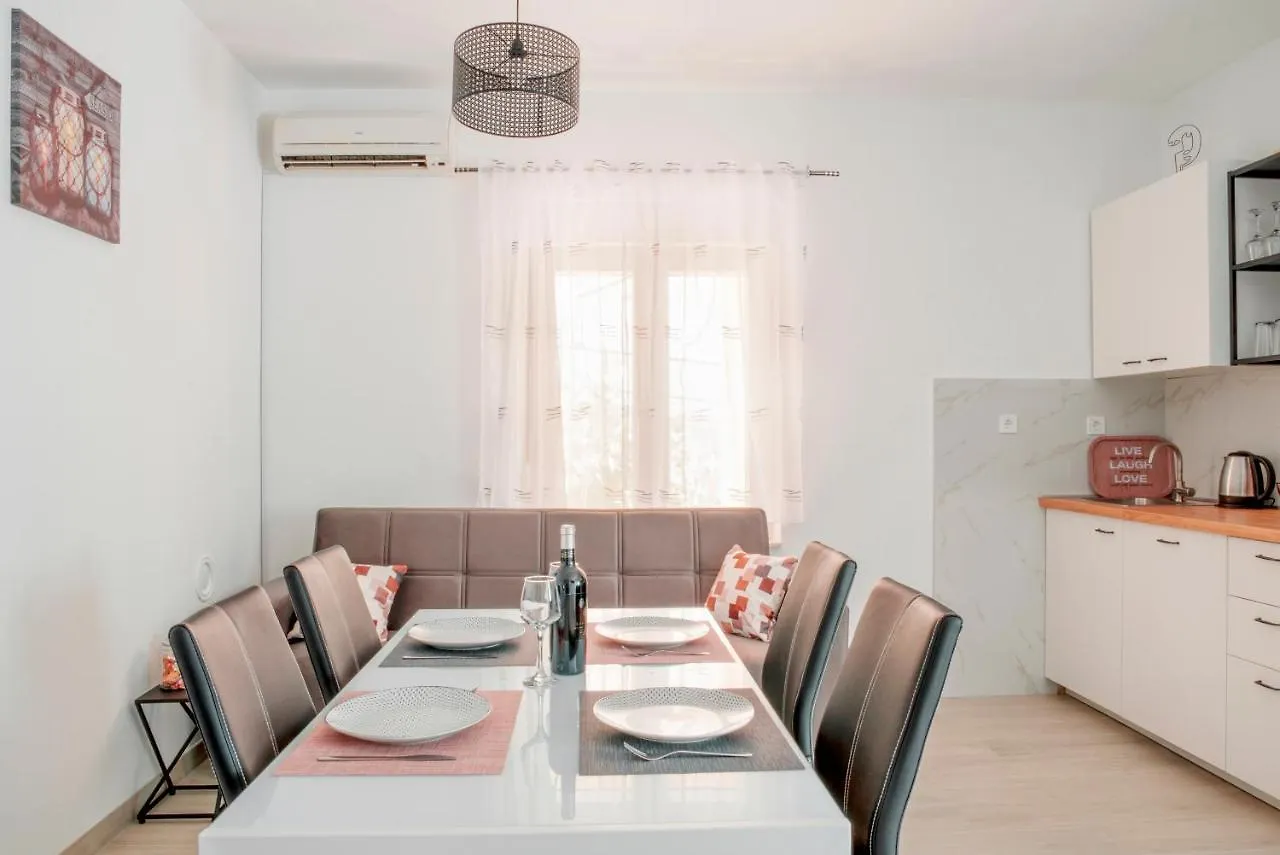 Apartmani Vudrag Trogir