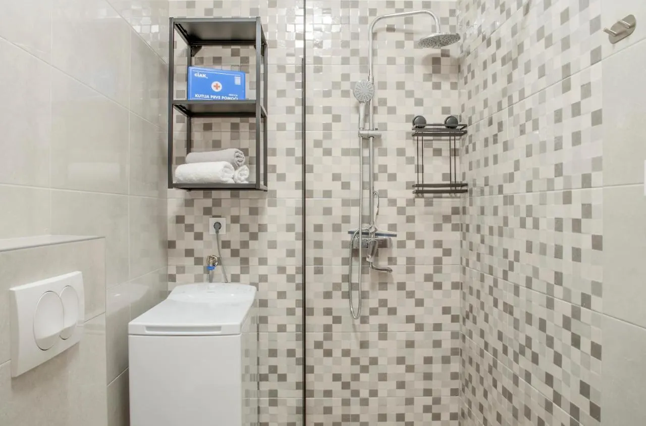 Apartmani Vudrag Trogir
