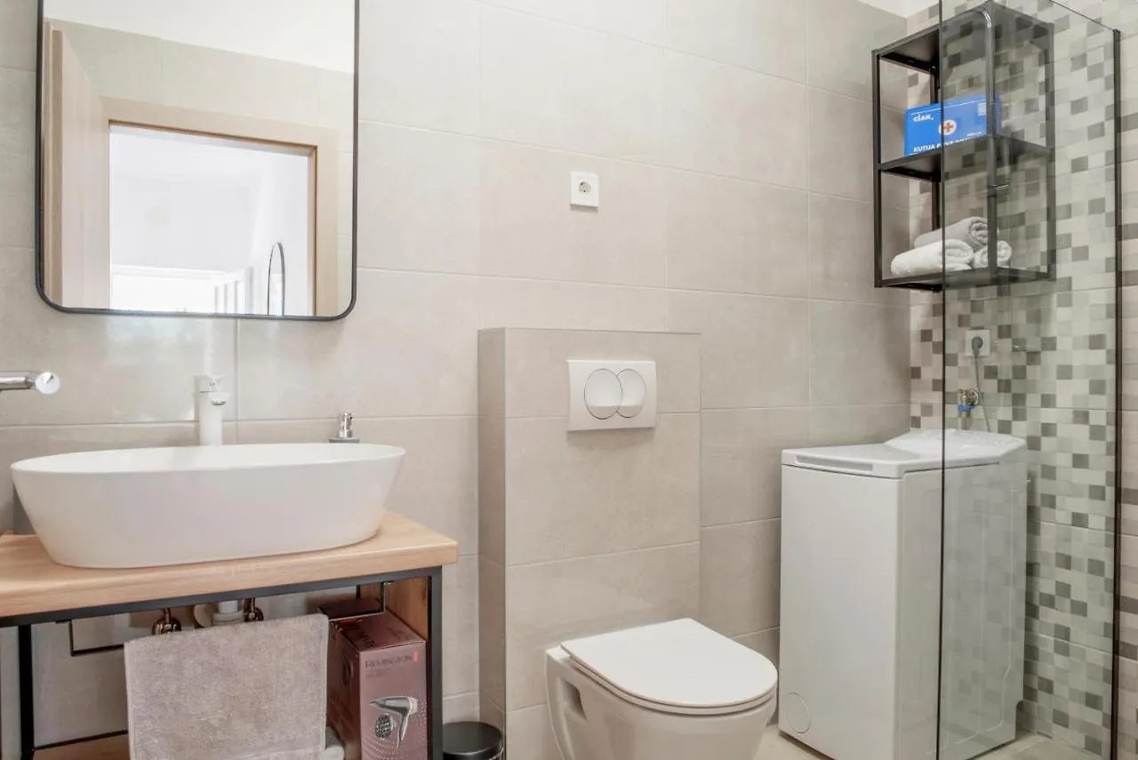 Apartmani Vudrag Trogir Apartment